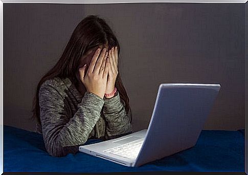 Girl covering her face symbolizing therapeutic metaphors for depression