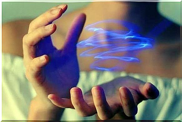 hands with energy beam